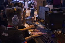 Zilat Organisation de LANPARTY tournois de jeux vidéos en réseau dans le Grand Est et en Alsace, Colmar Esport Show.