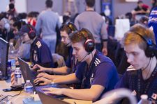 Zilat Organisation de LANPARTY tournois de jeux vidéos en réseau dans le Grand Est et en Alsace, Colmar Esport Show.